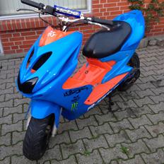 Yamaha aerox.. TIL SALG/BYTTE