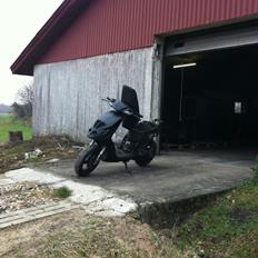 Piaggio nrg/runner. væk