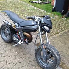 Suzuki Street Magic (Solgt)