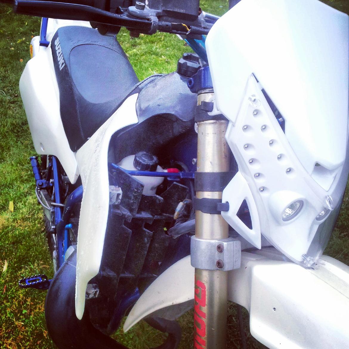 Suzuki RMX billede 9