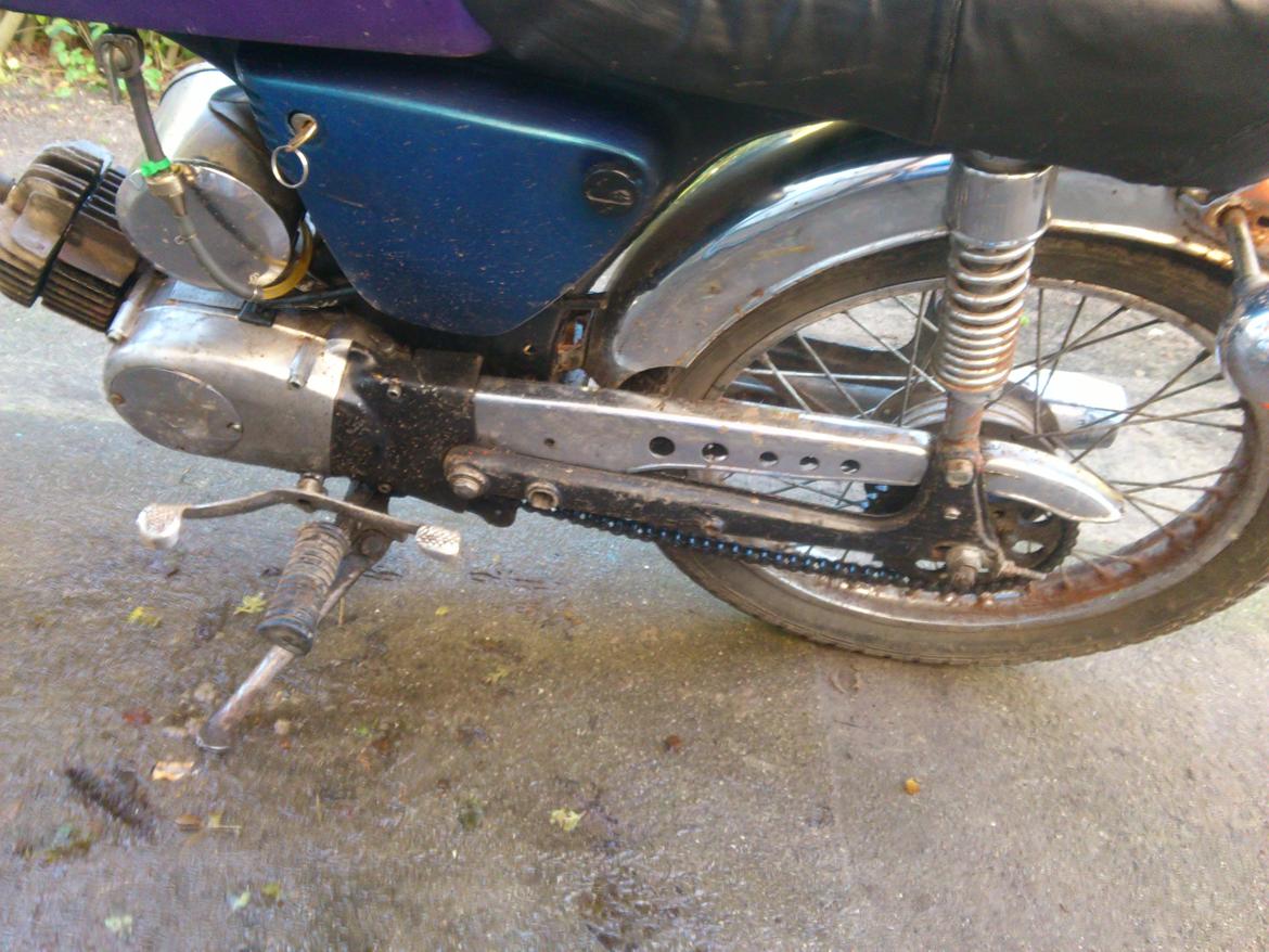 Suzuki K50 [Byttet] - Orginal kædeskærm :) billede 11