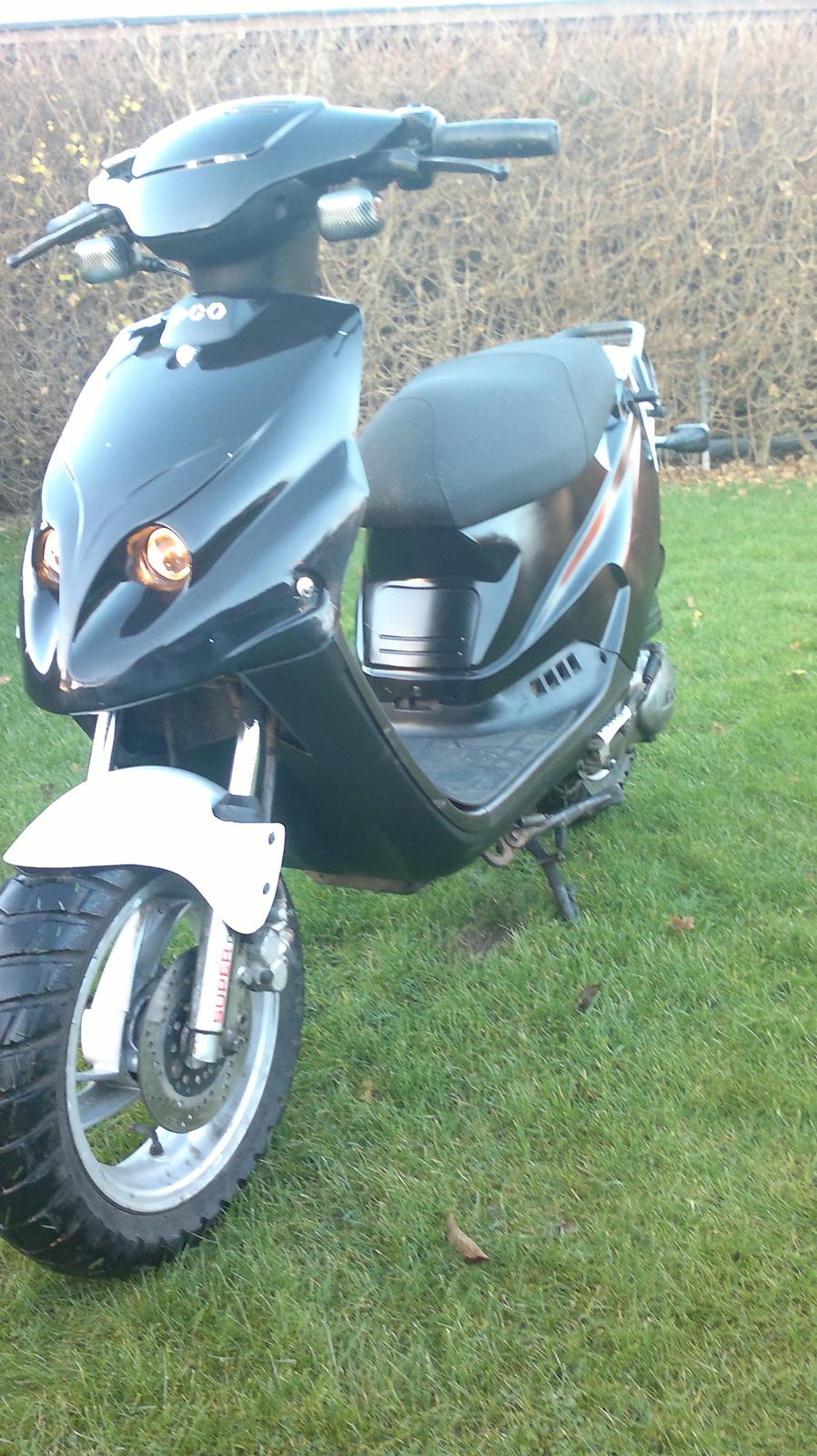 PGO hot 50 pmps tornado SOLGT billede 5