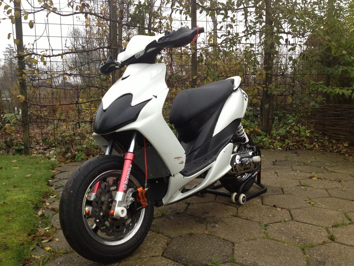 Yamaha Jog RR LC TS billede 2