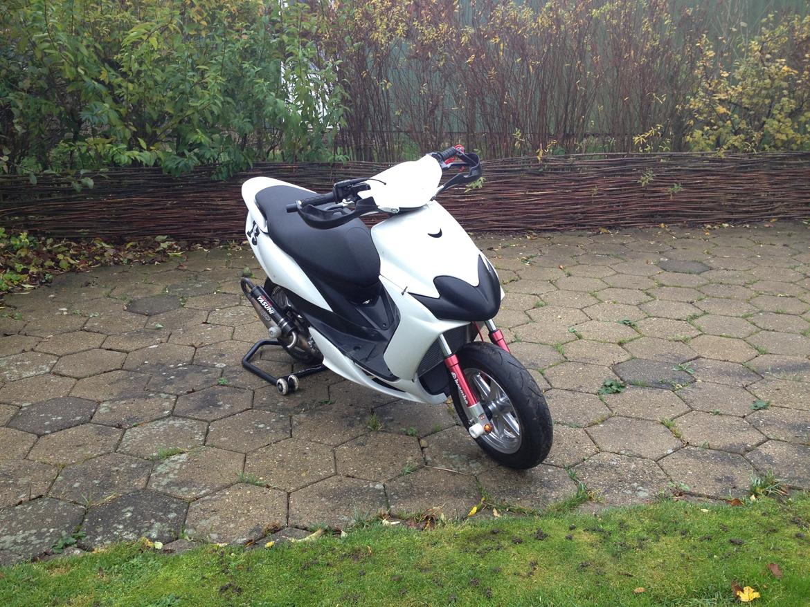 Yamaha Jog RR LC TS billede 3