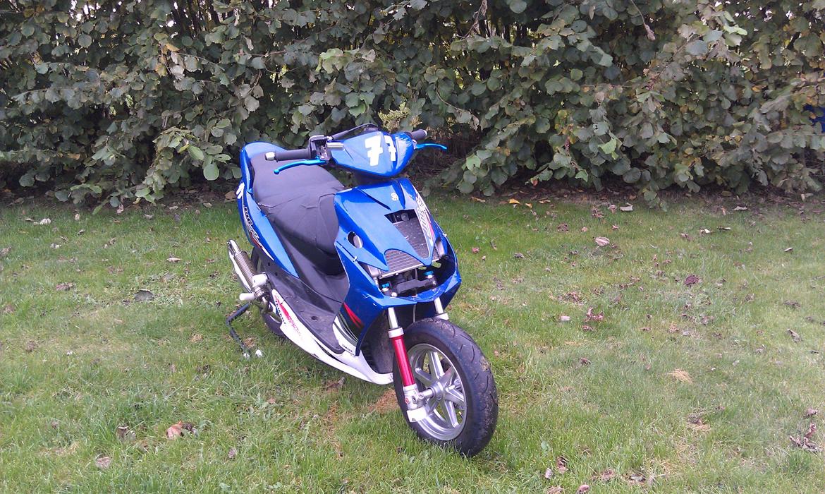 Yamaha Jog RR - DMU Racer billede 3