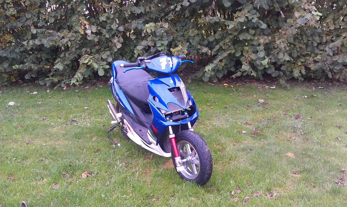 Yamaha Jog RR - DMU Racer billede 4