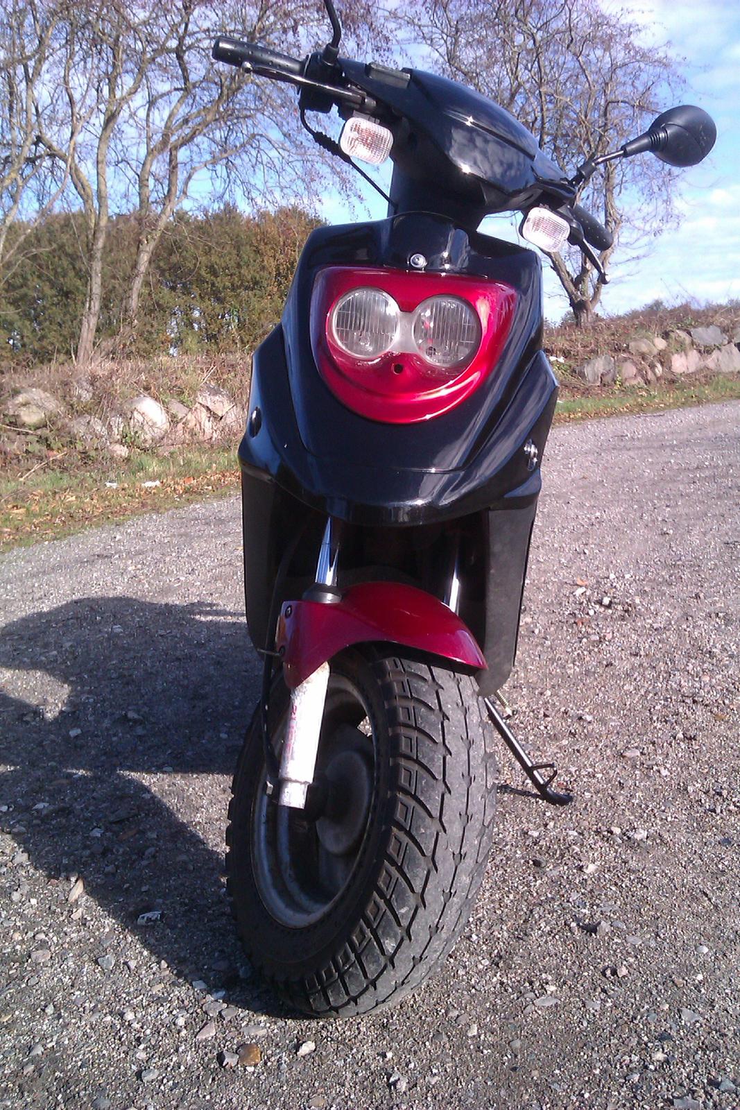 PGO Hot 50 billede 1