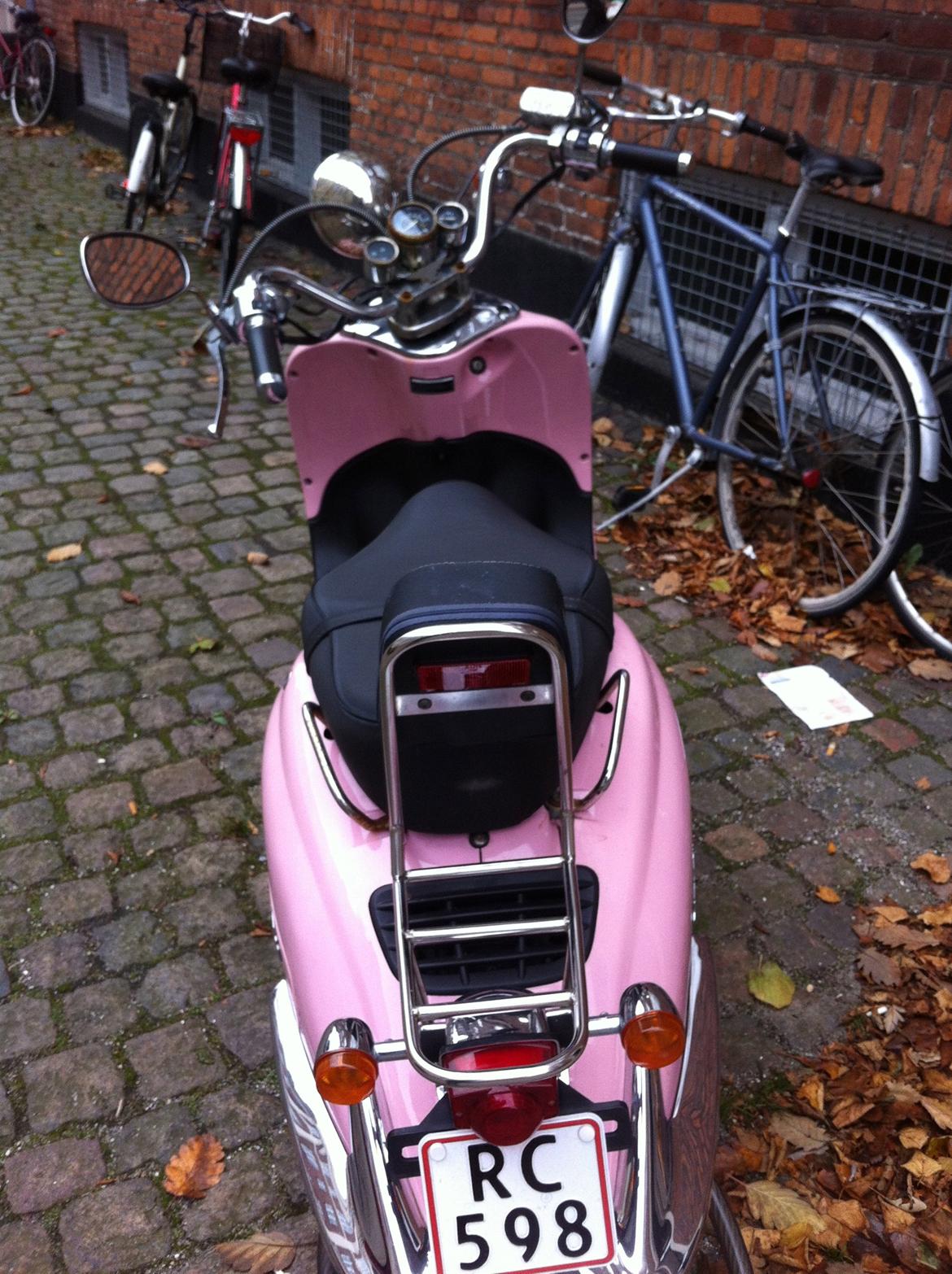 Bella Retro Scooter billede 1