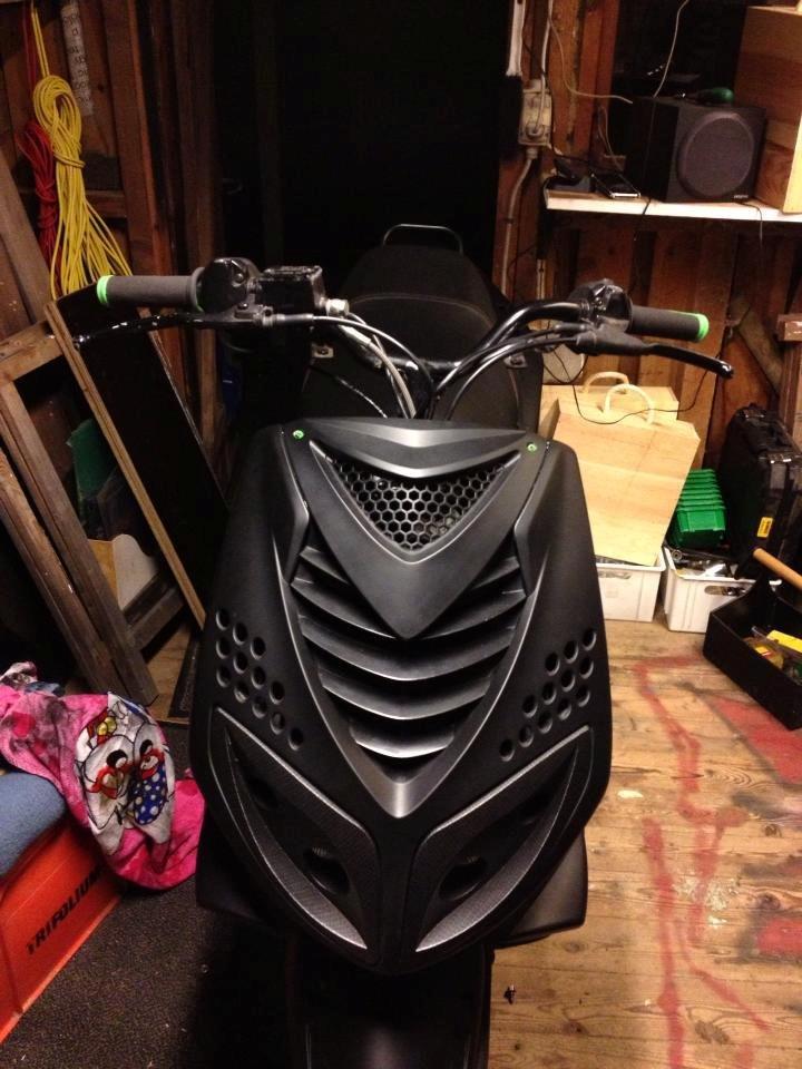 Peugeot Speedfight 2 - Skulle lige se hvordan det så ud med bartstyr.
Før lakering billede 3