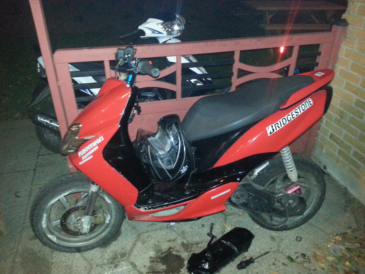 Yamaha JOG R billede 4