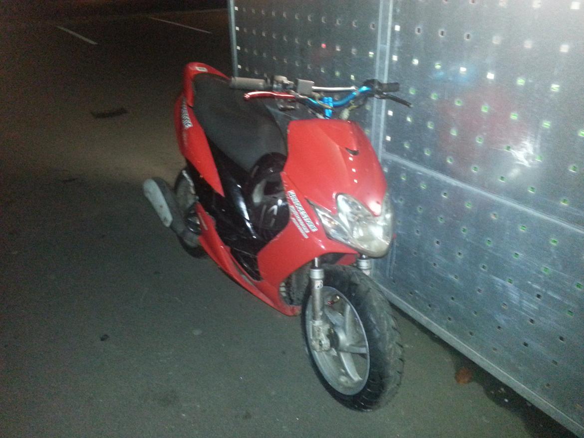 Yamaha JOG R billede 8