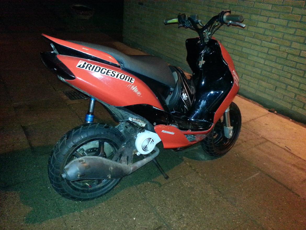 Yamaha JOG R billede 17