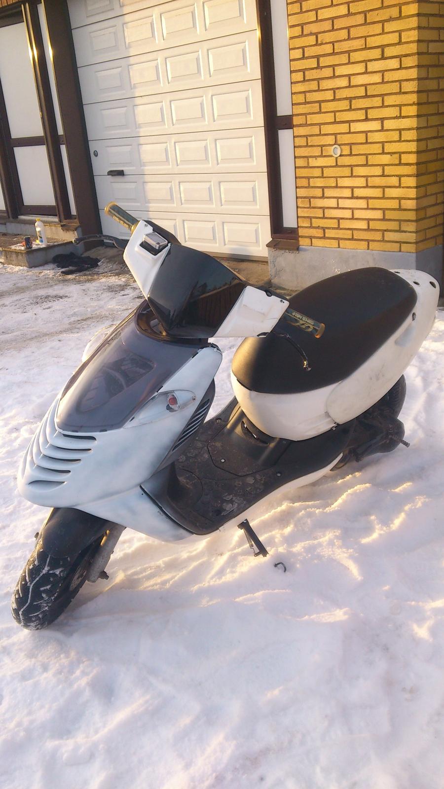 Aprilia Sonic billede 2