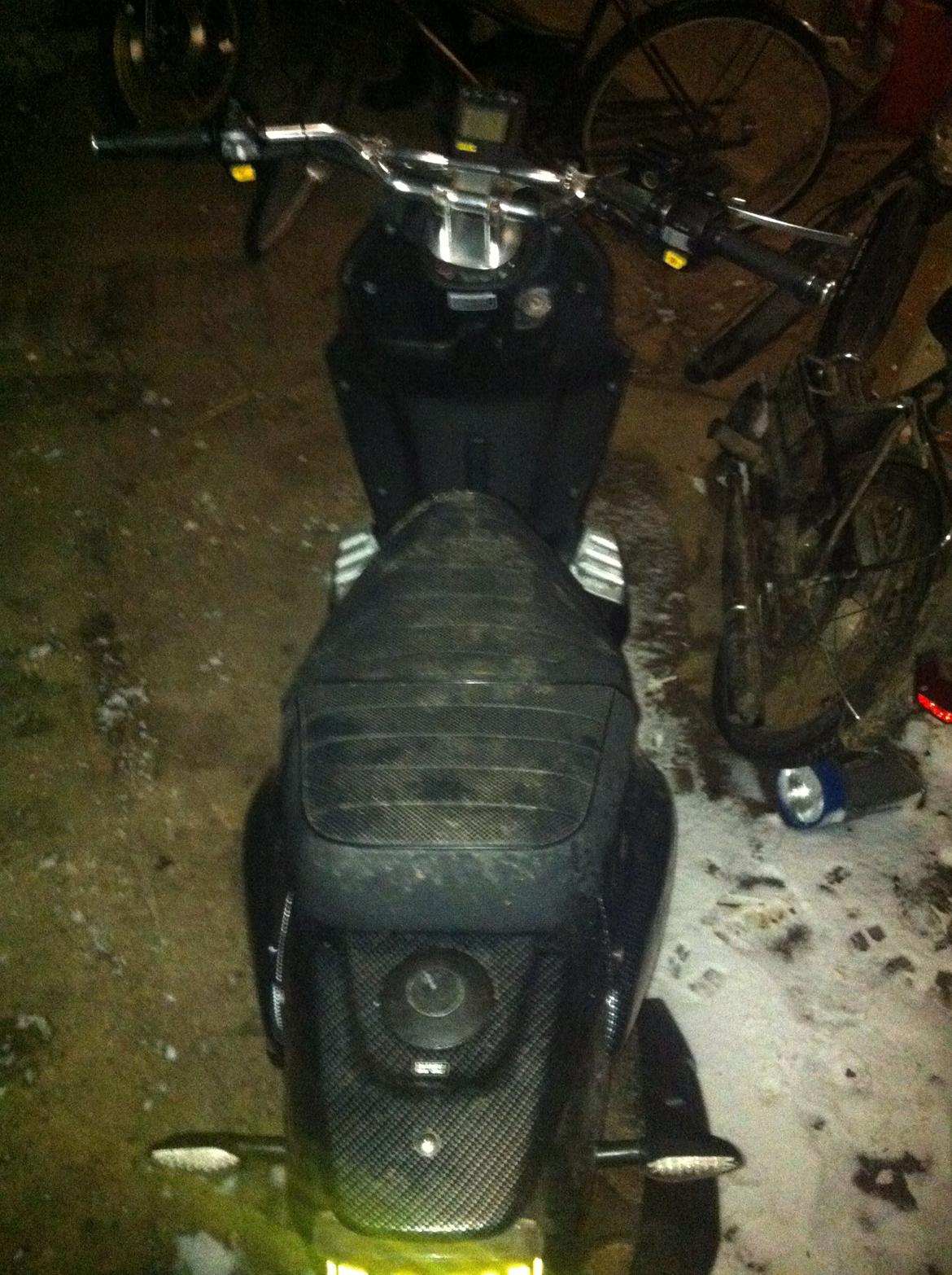 PGO pmx naked billede 9