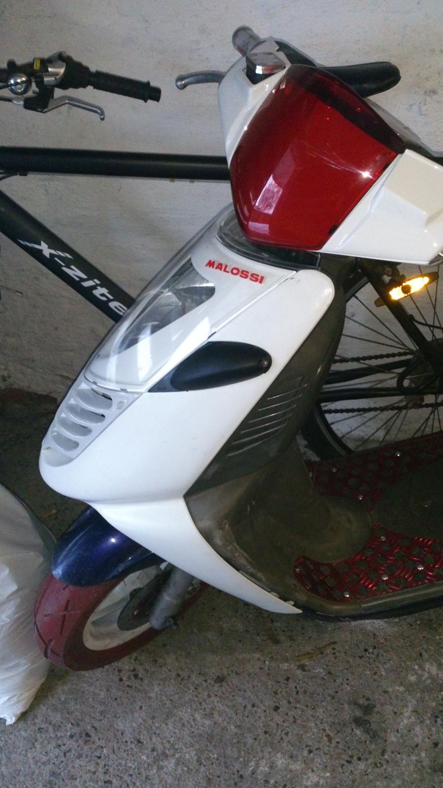 Aprilia Sonic - Hvide eller klare/gennemsigtige blinklys glas ville være godt. billede 6