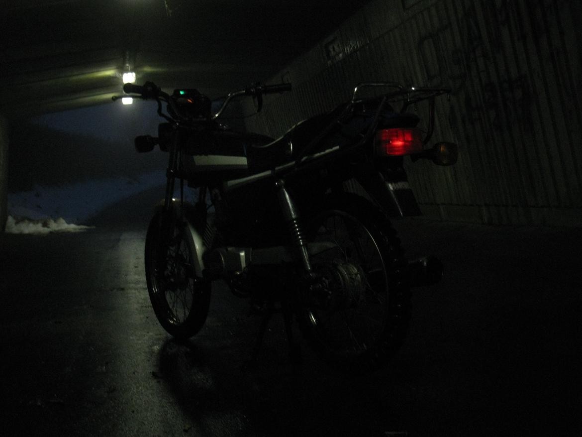 Veteraner Huari 100ccm Drejeventil billede 12