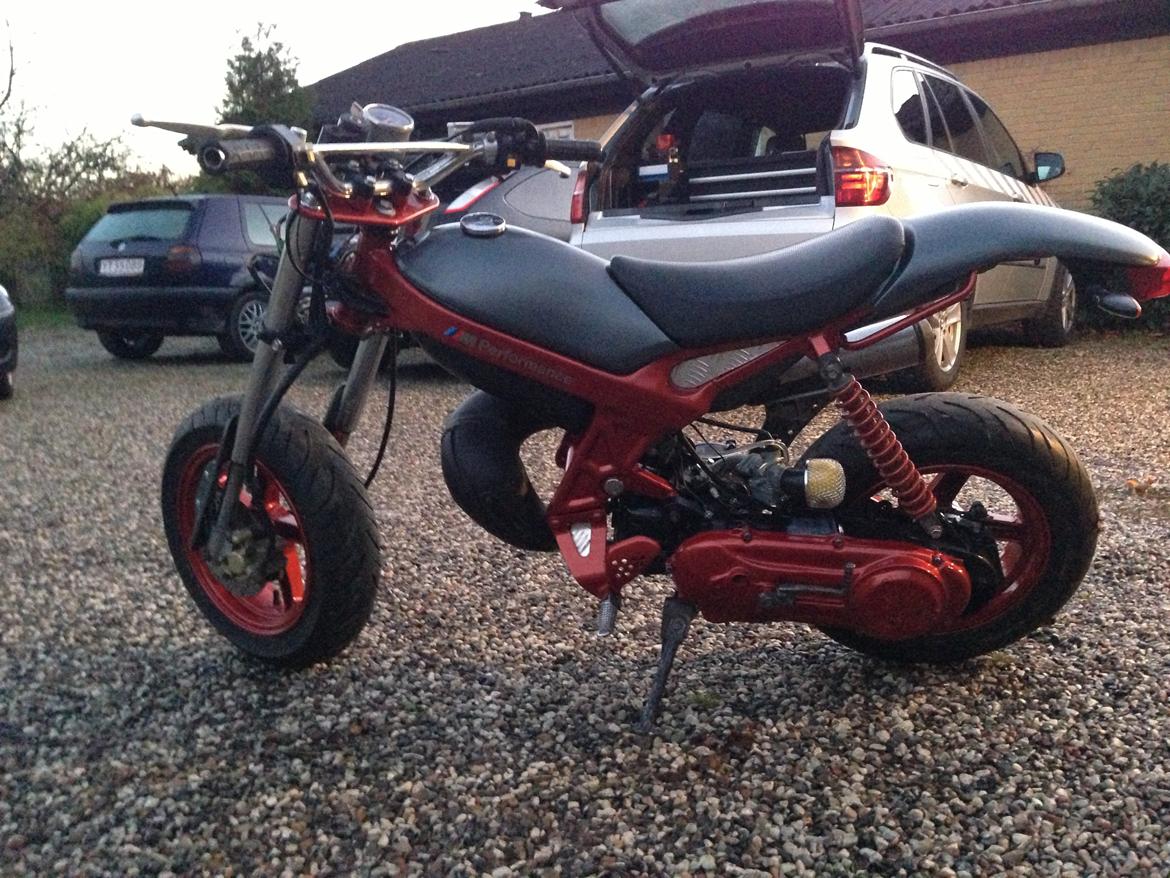 Suzuki Street Magic [Tidl. scooter] billede 1