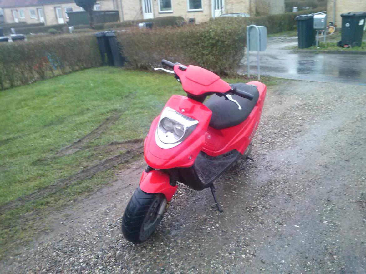 PGO hot 50 billede 1