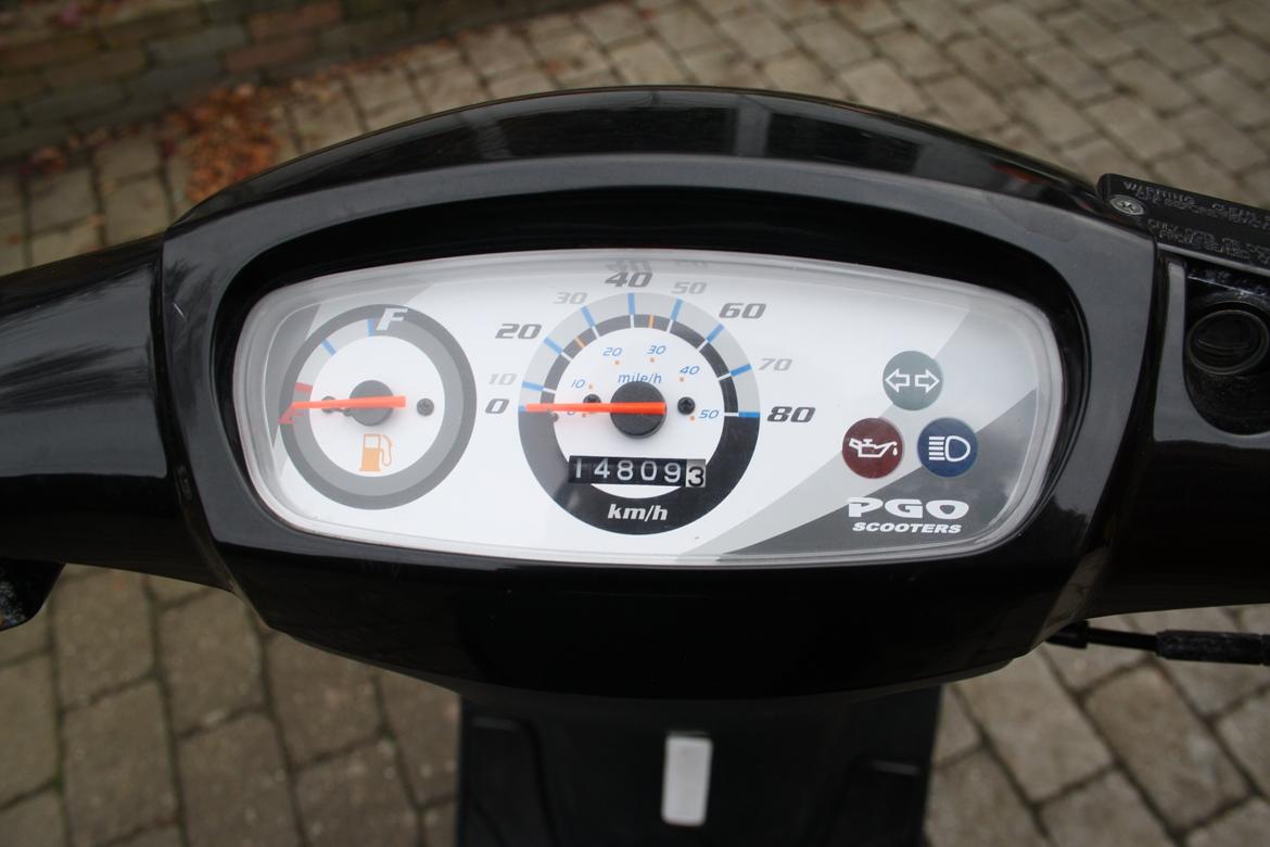 PGO Hot50 black and white billede 5