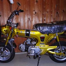 Honda ST50 DAX