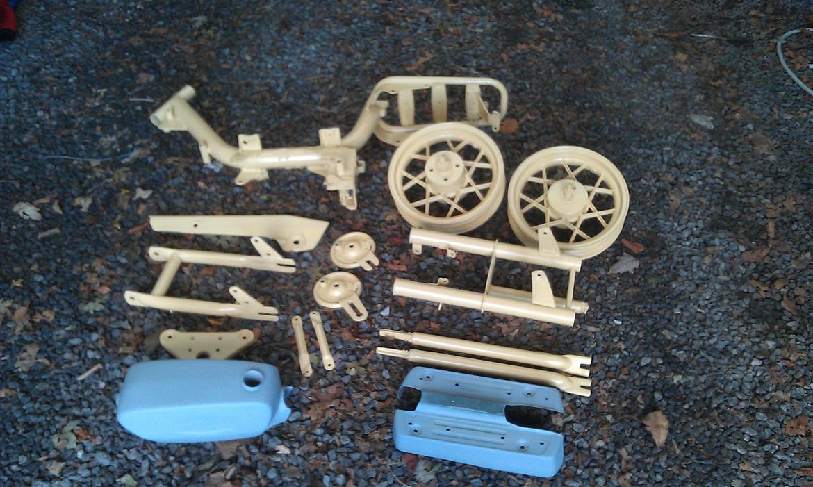 Garelli Katia - Dele grundet inden maling billede 16