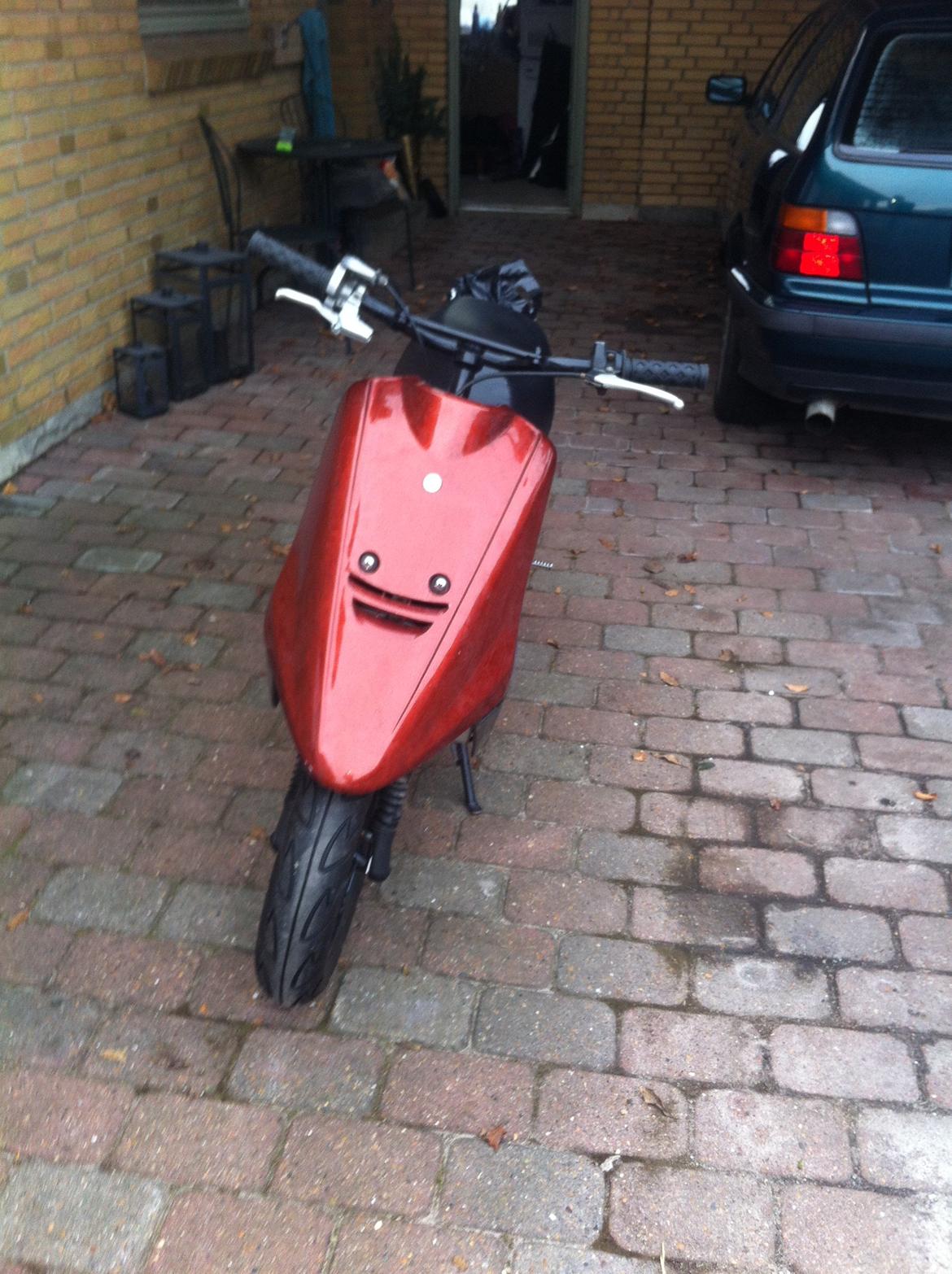 Yamaha Jog As Solgt for 3000 - Fronten, Jog as! billede 7