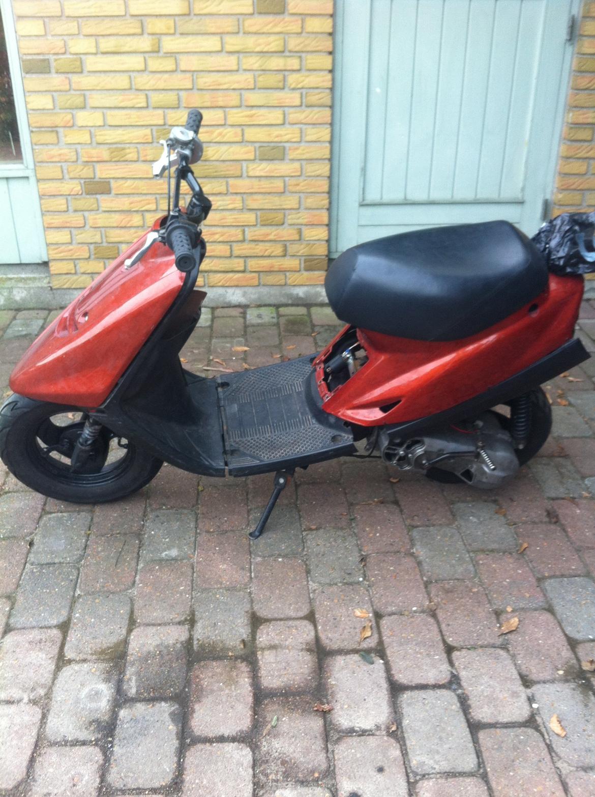 Yamaha Jog As Solgt for 3000 - Anden side, Jog as! billede 8