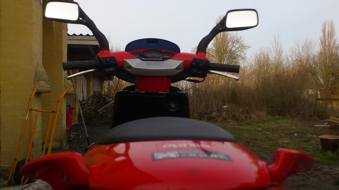 Aprilia sr50 soldt billede 10