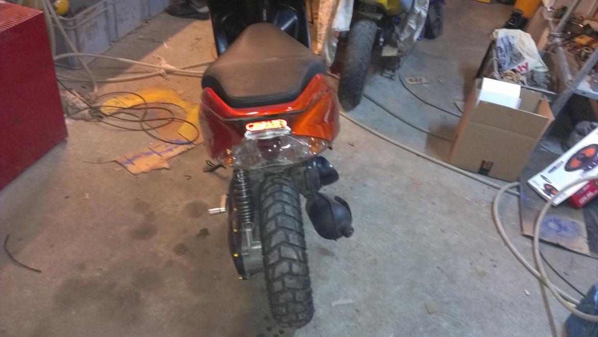 Yamaha jog r byttet til bil billede 12