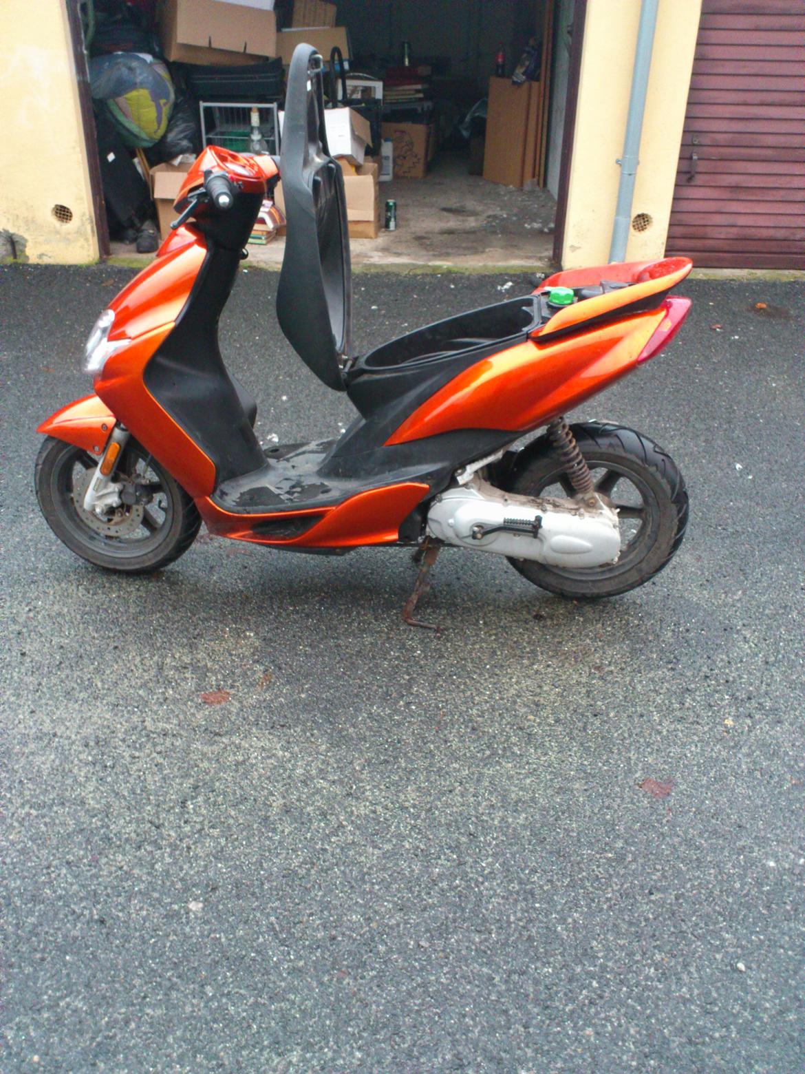 Yamaha Jog R billede 10