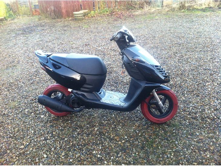 {{currentPhoto.altText}} billede {{currentPhoto.number}}