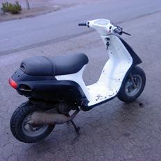 Piaggio Typhoon (BYTTET)