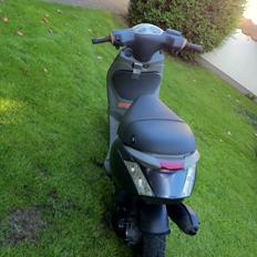 Piaggio New Zip