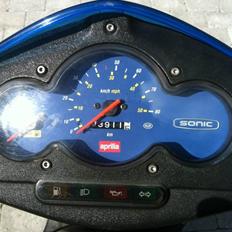 Aprilia sonic