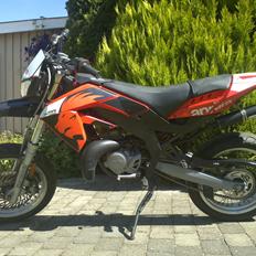 Aprilia SX50