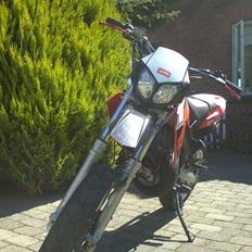 Aprilia SX50