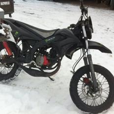 Derbi senda taget af panserne