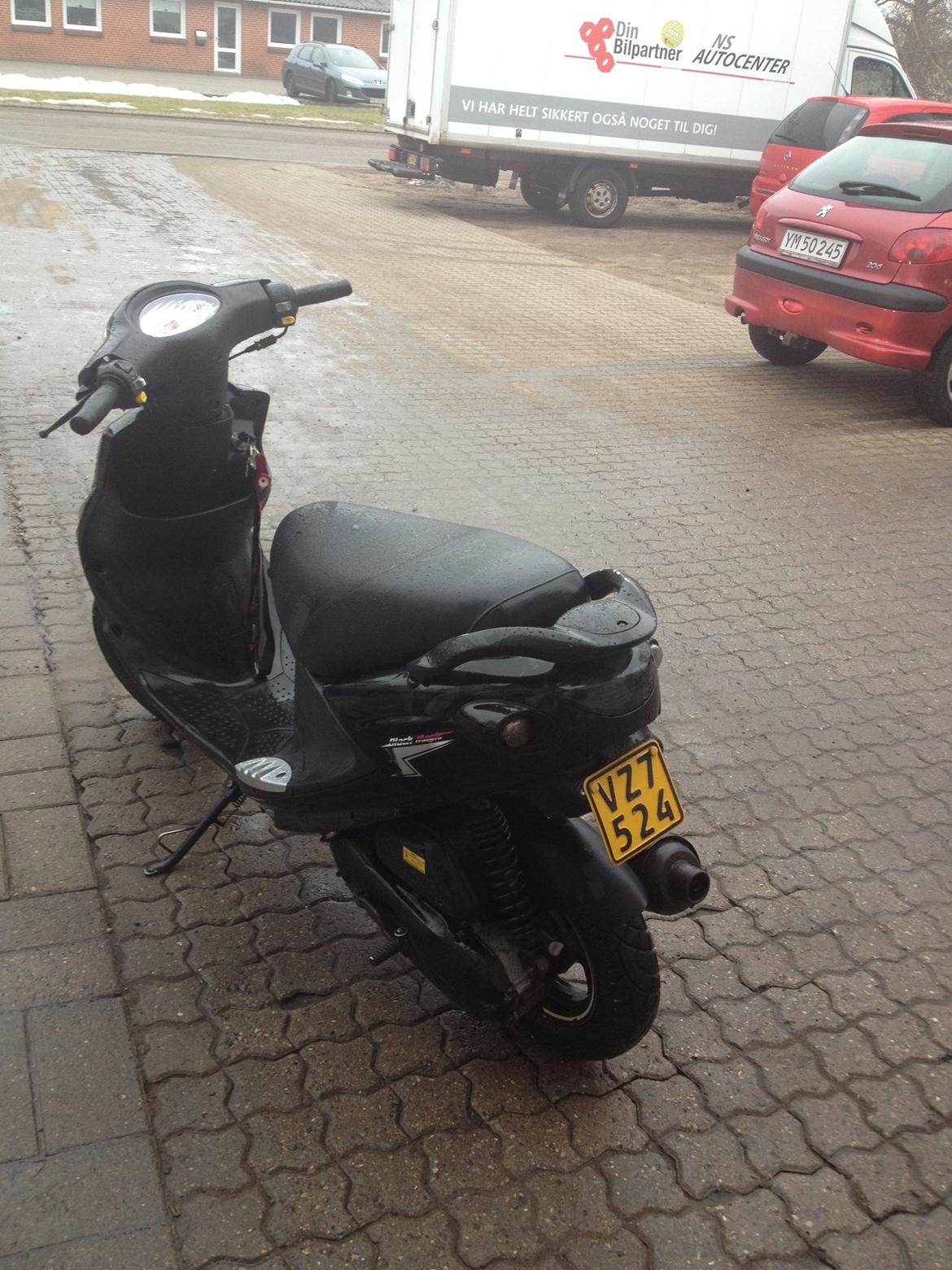 PGO black magic billede 2