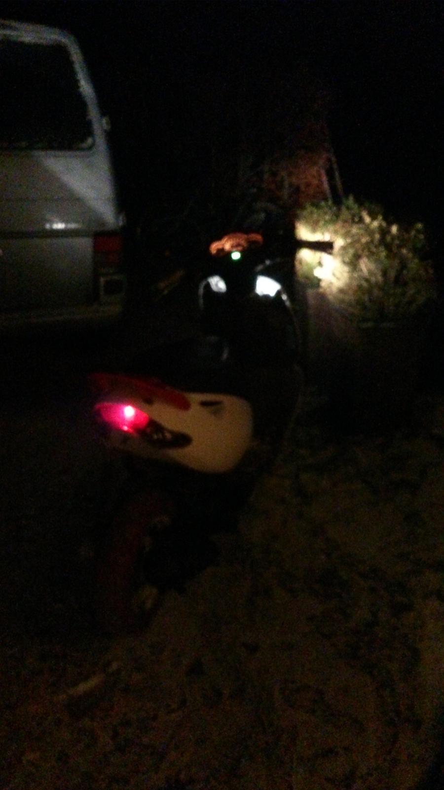 Aprilia Sonic - sort parabol m. klart baglygteglas billede 14