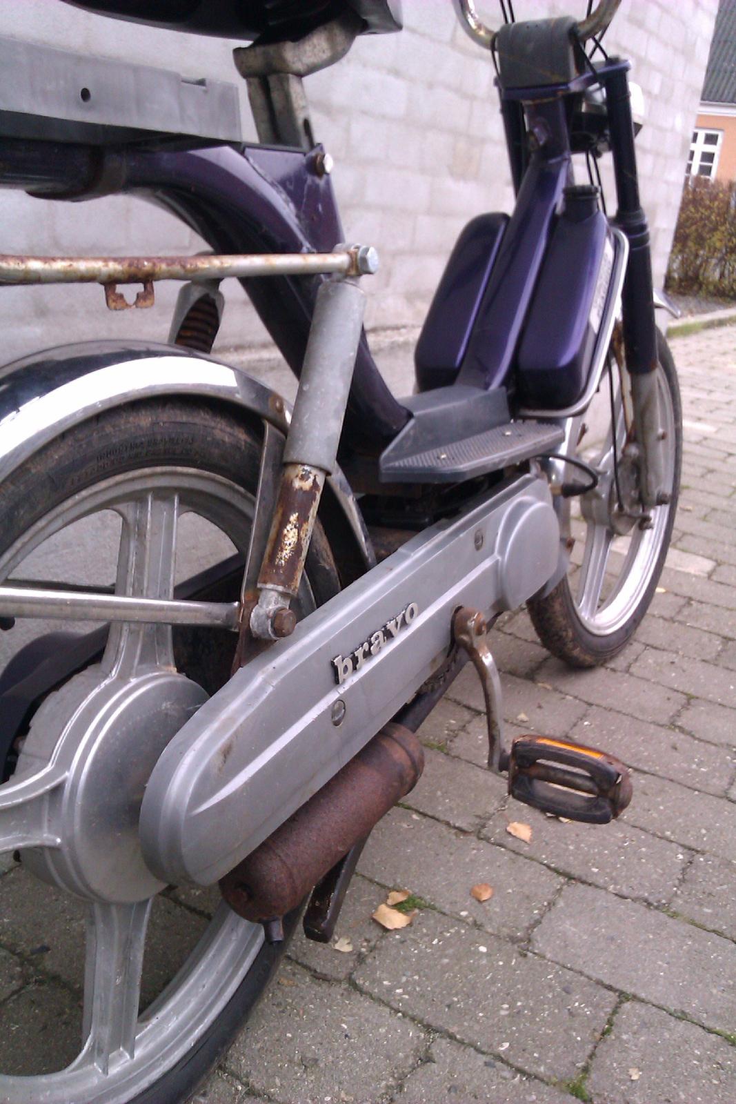 Vespa Bravo (SOLGT) billede 7