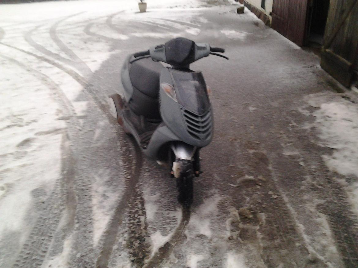 Aprilia Sonic billede 2