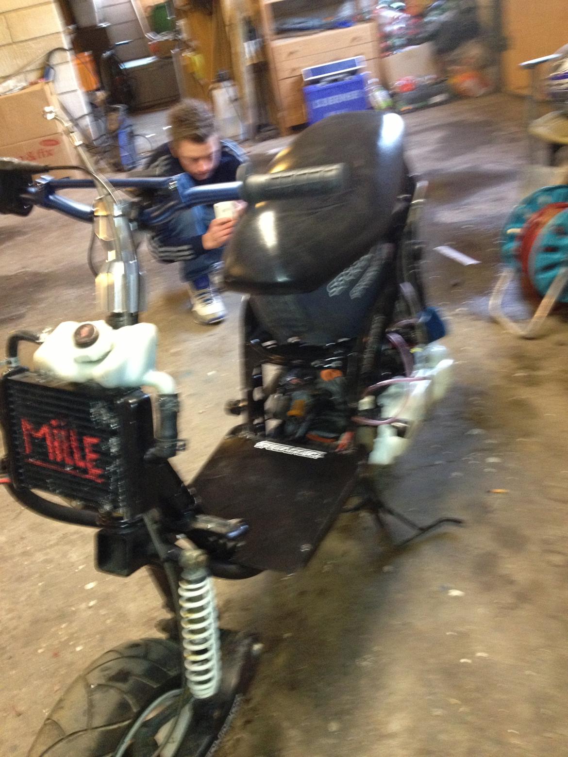 Peugeot Speedfight 2/New zip billede 4