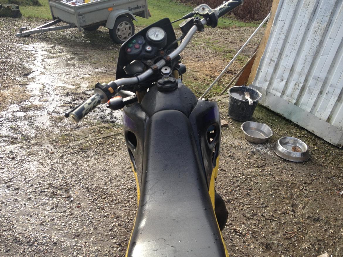 Suzuki RMX billede 4