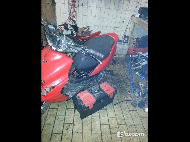 Yamaha Jog R billede 4