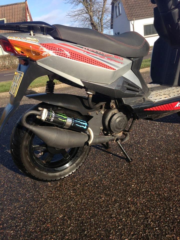 Keeway Matrix sport 50 (byttet) - Glasblæst og nymalet udstødning d 31-1-2013 billede 3