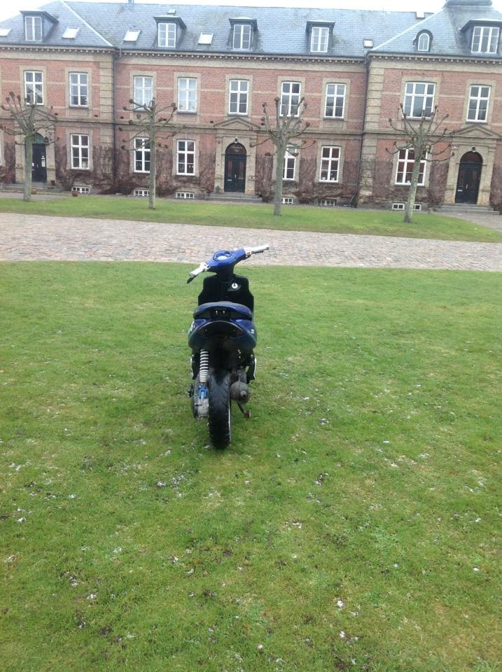 Yamaha jog r billede 7