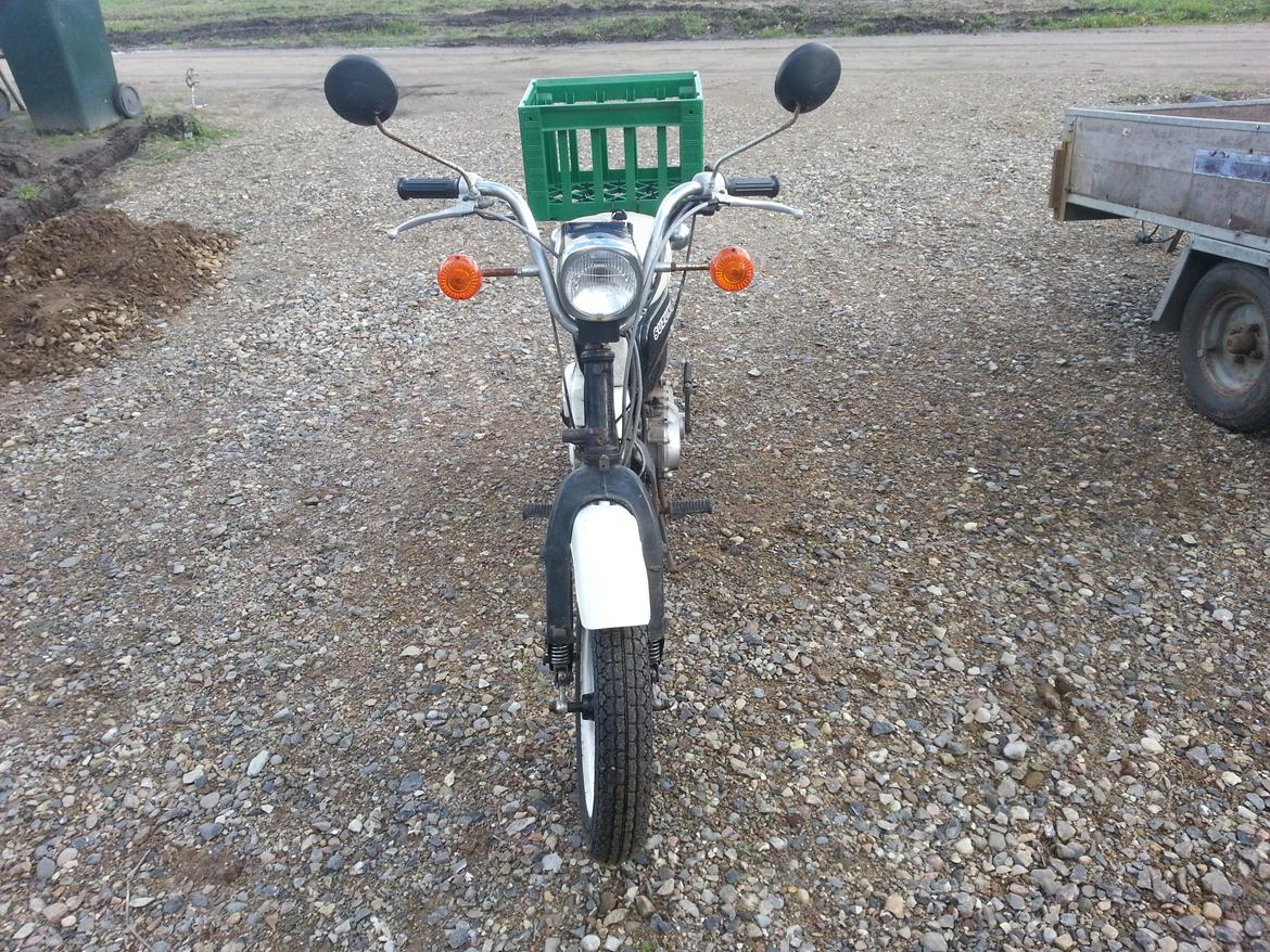 Suzuki FZ 50 billede 1