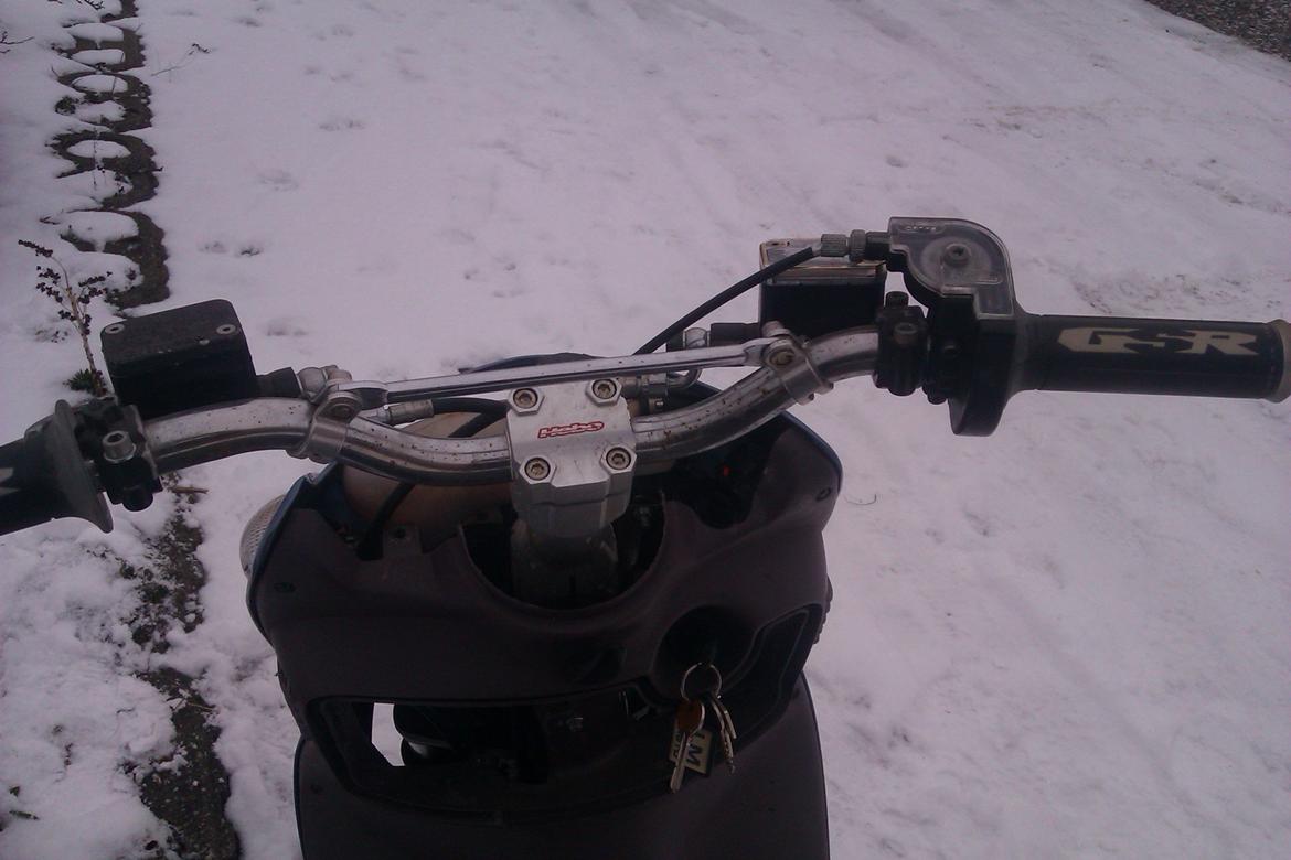 Aprilia sonrox byttes billede 13