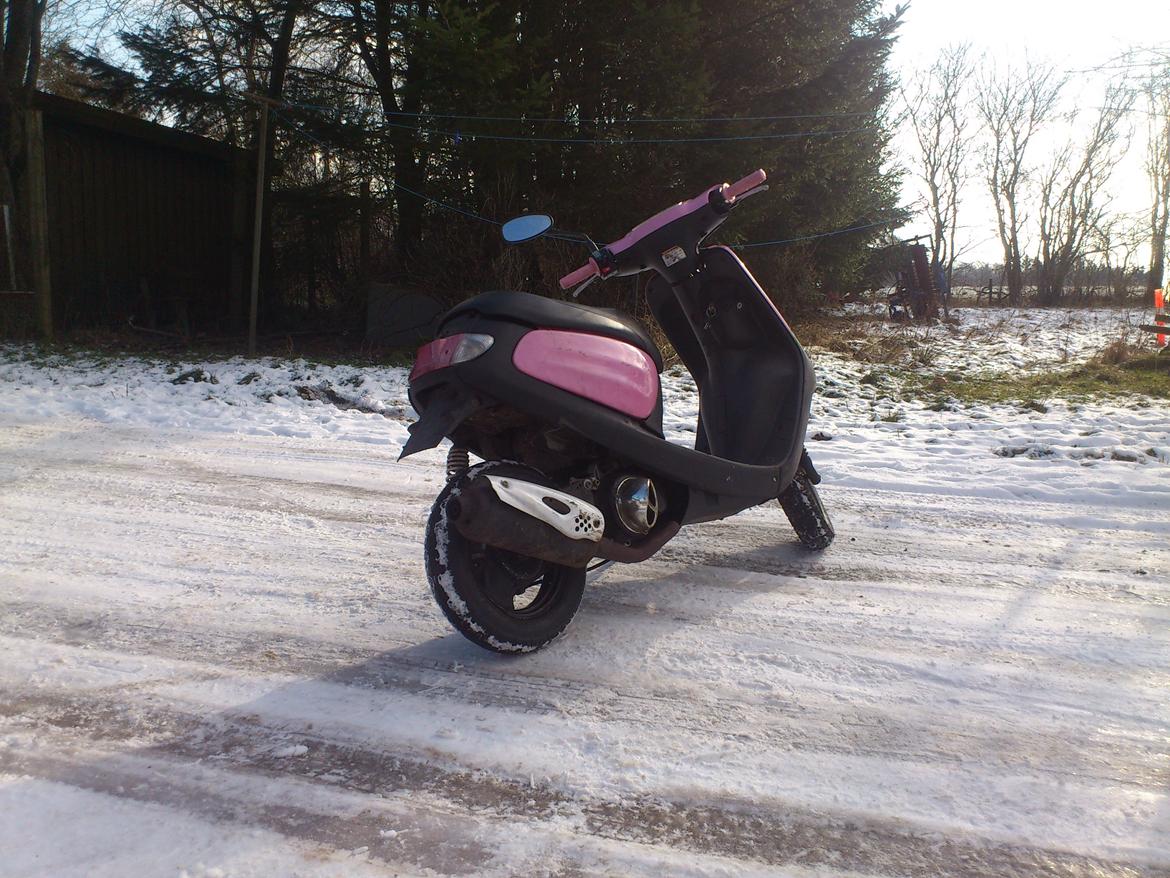 Yamaha Jog Space Miss Piggy. billede 4