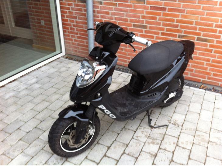 {{currentPhoto.altText}} billede {{currentPhoto.number}}